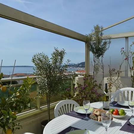 Rose De Mer *